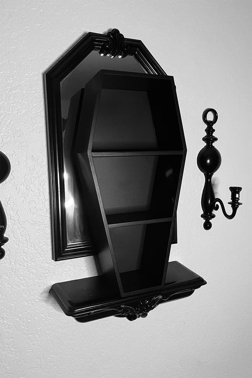 VAMPIREFREAKS
Deluxe Goth Coffin Shelf