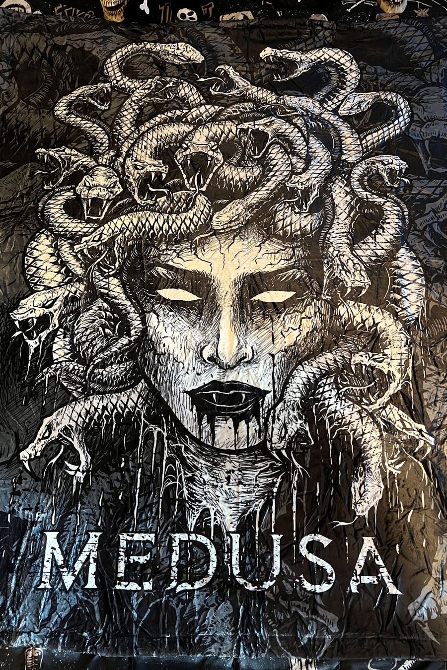 Vampire Freaks Medusa Blanket