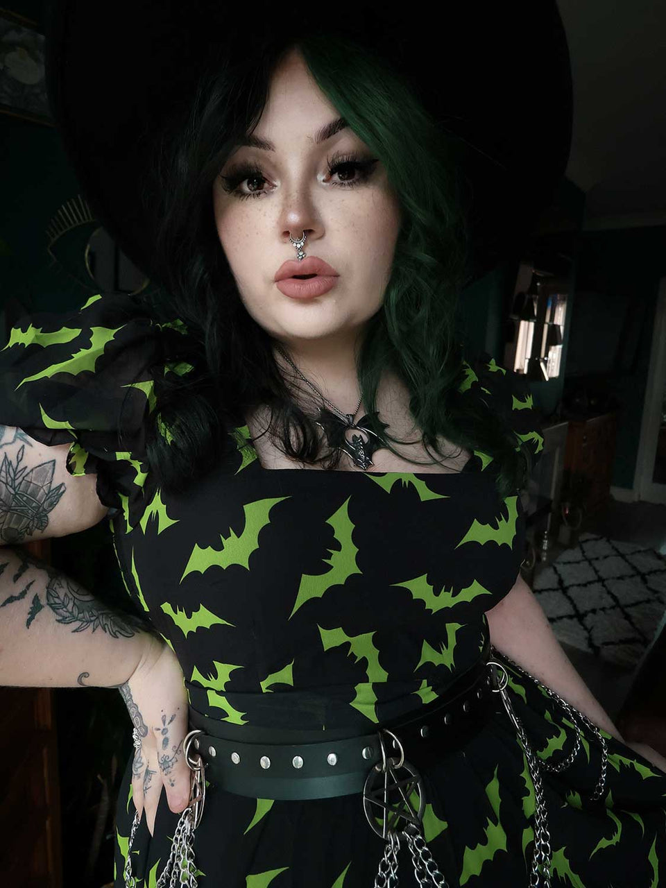 SOURPUSS LUNA BATS CREAM PUFF DRESS BLACK/GREEN