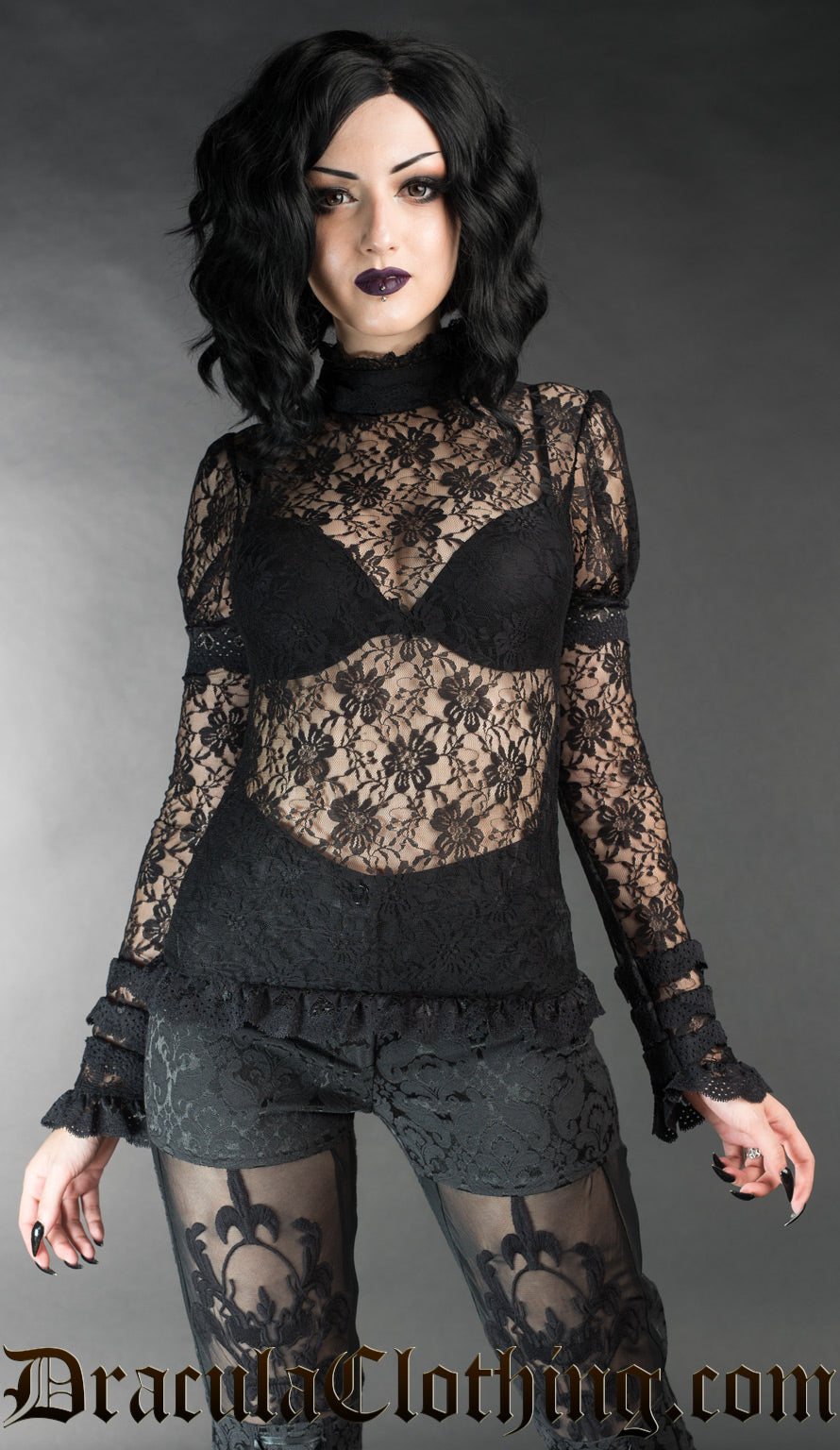 BLACK LACE TOP