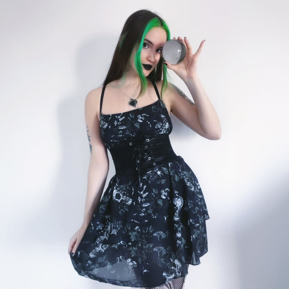 SOURPUSS GARDEN WITCH TRAPEZE DRESS