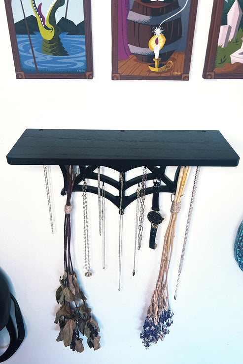 VAMPIREFREAKS
Spiderweb Jewelry Display Shelf